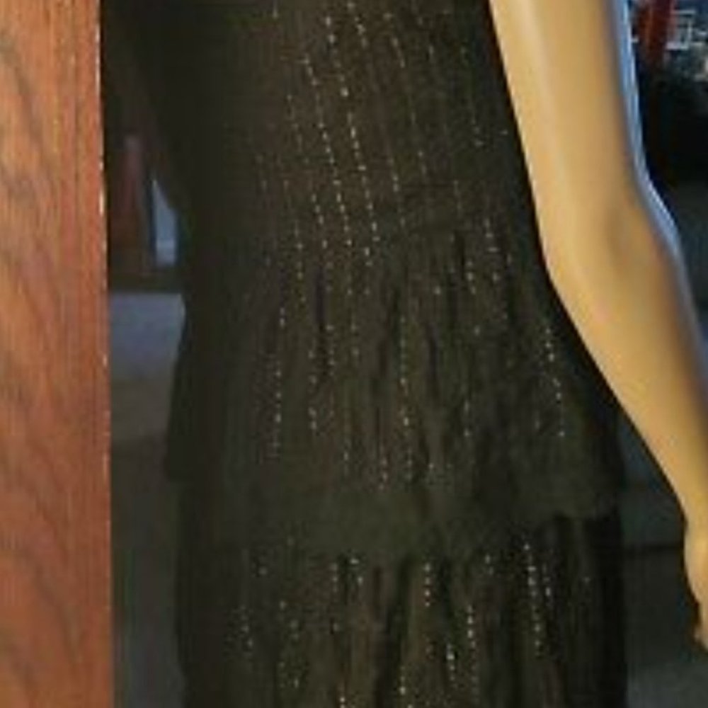 Young Essence Party Dress - Picture 2 of 8